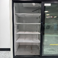 VWR Double Door Laboratory Refrigerator image 3